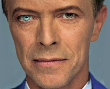2016 – 2017: ricordando David Bowie e i suoi look iconici